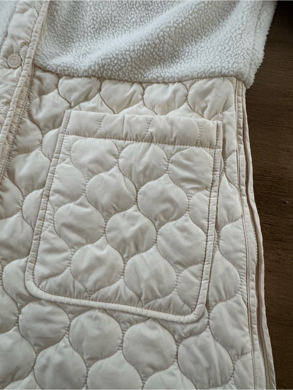 Cream Quilted & fleece womens  Jacket - Picture 2 of 8